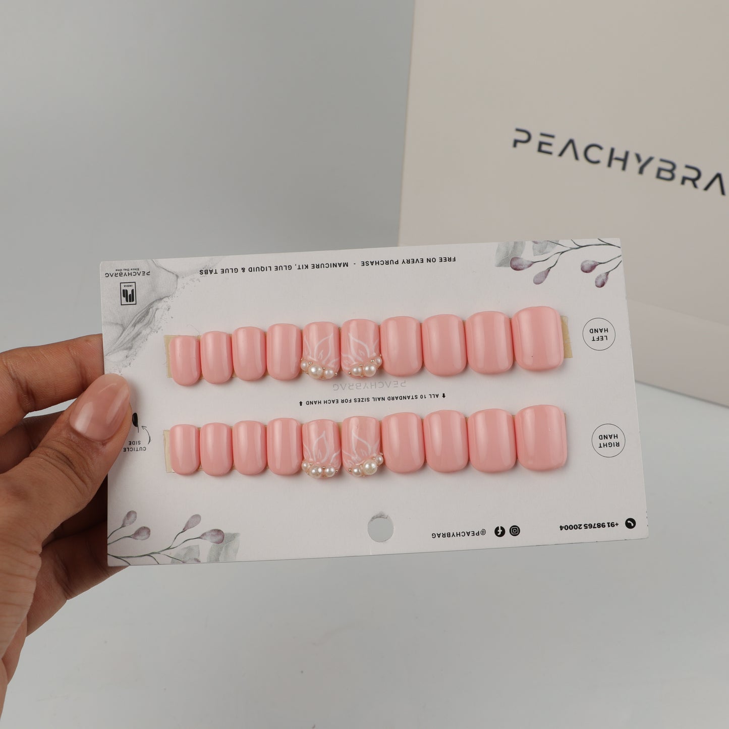 Pearl Delite 4Designer Nails