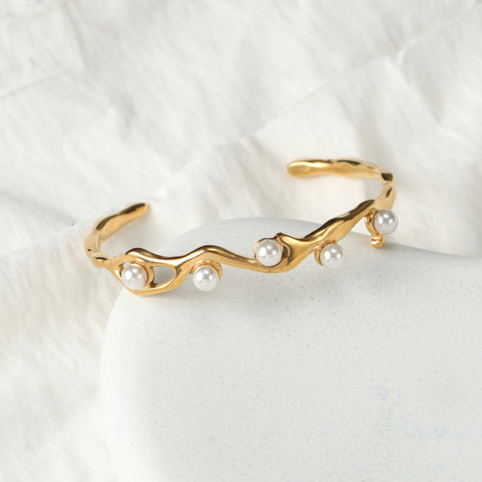 Pearl Buds Bracelet