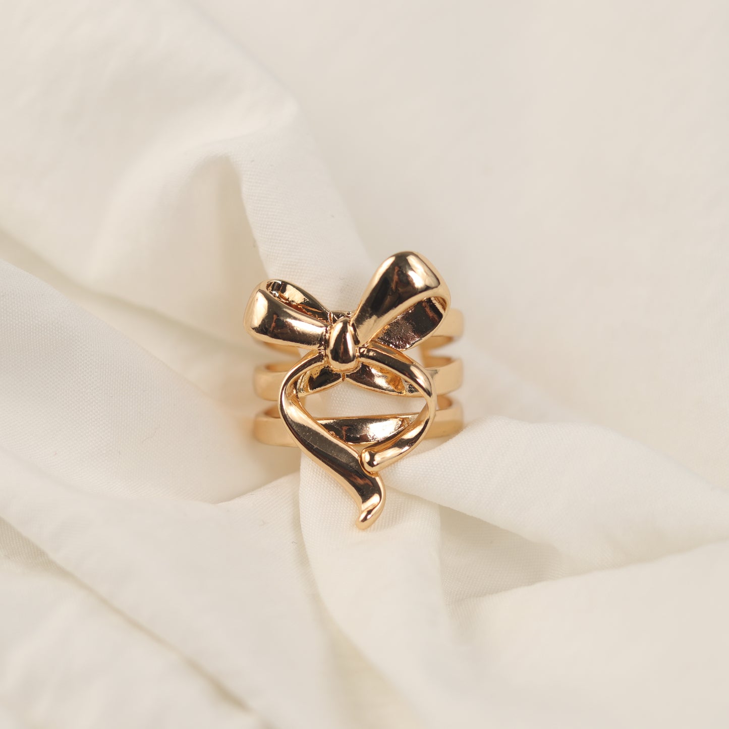 Bow Tail Ring