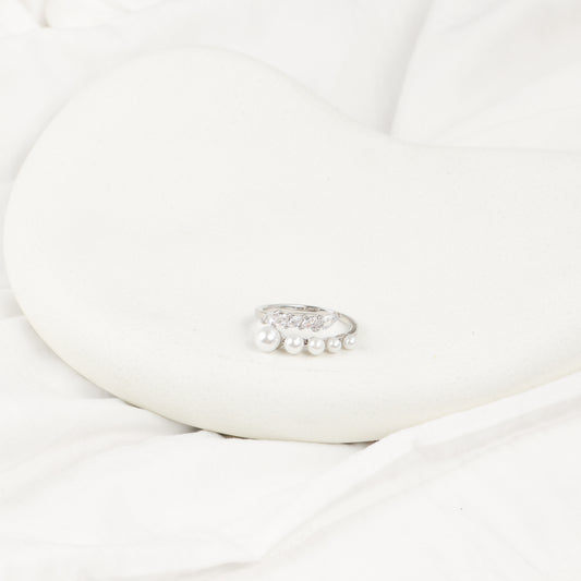 Feminine Ring