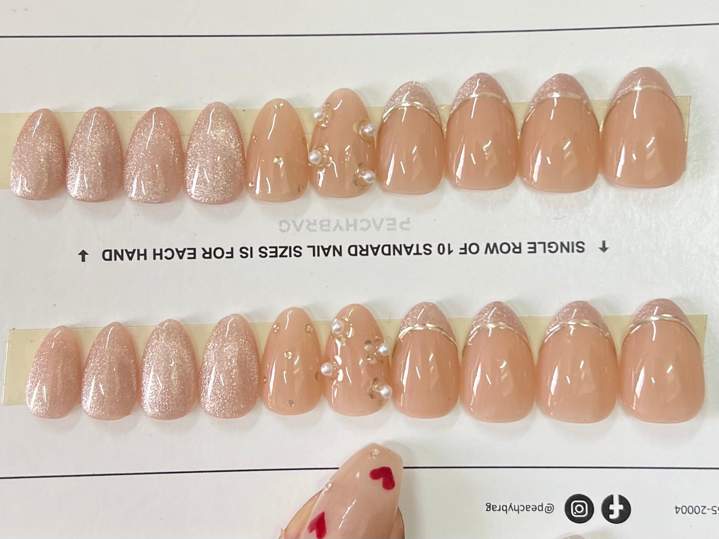 Noor Cateye Nails