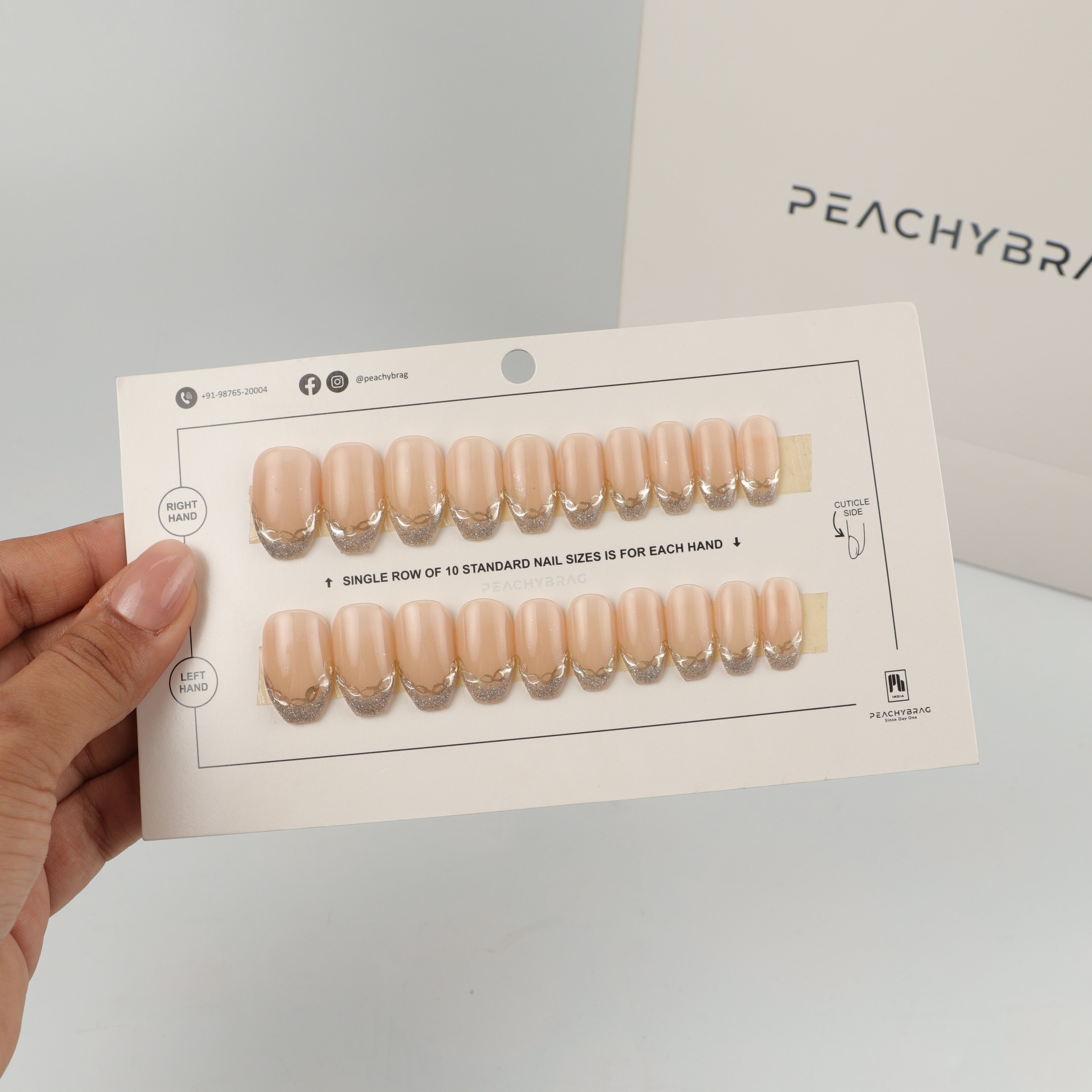 Chain Loop Nails