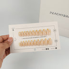 Daisy Daze press-on nail set of 20 in standard sizes