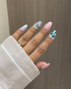 Flamingo Bae press-on nail set of 20 in standard sizes