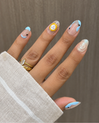 Sunny Beach press-on nail set of 20 in standard sizes