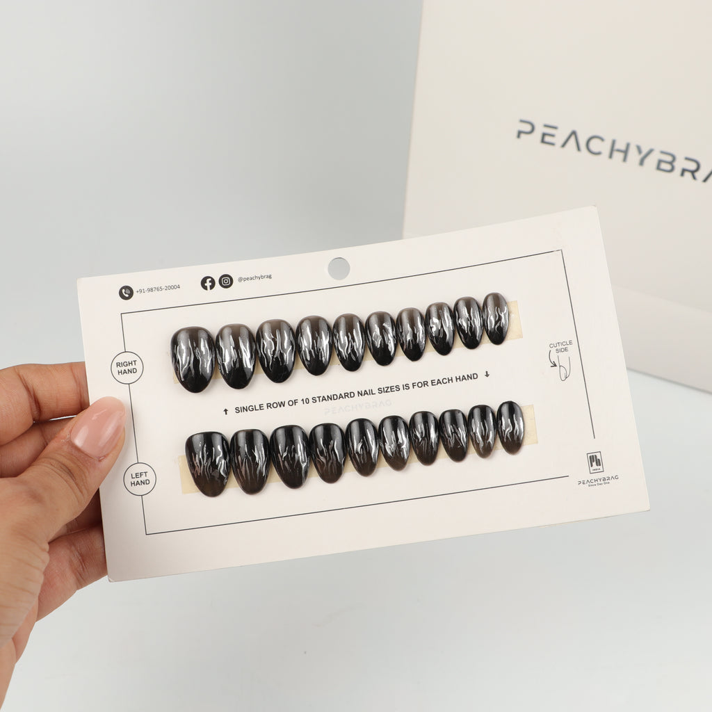 Dark Desire press-on nail set of 20 in standard sizes