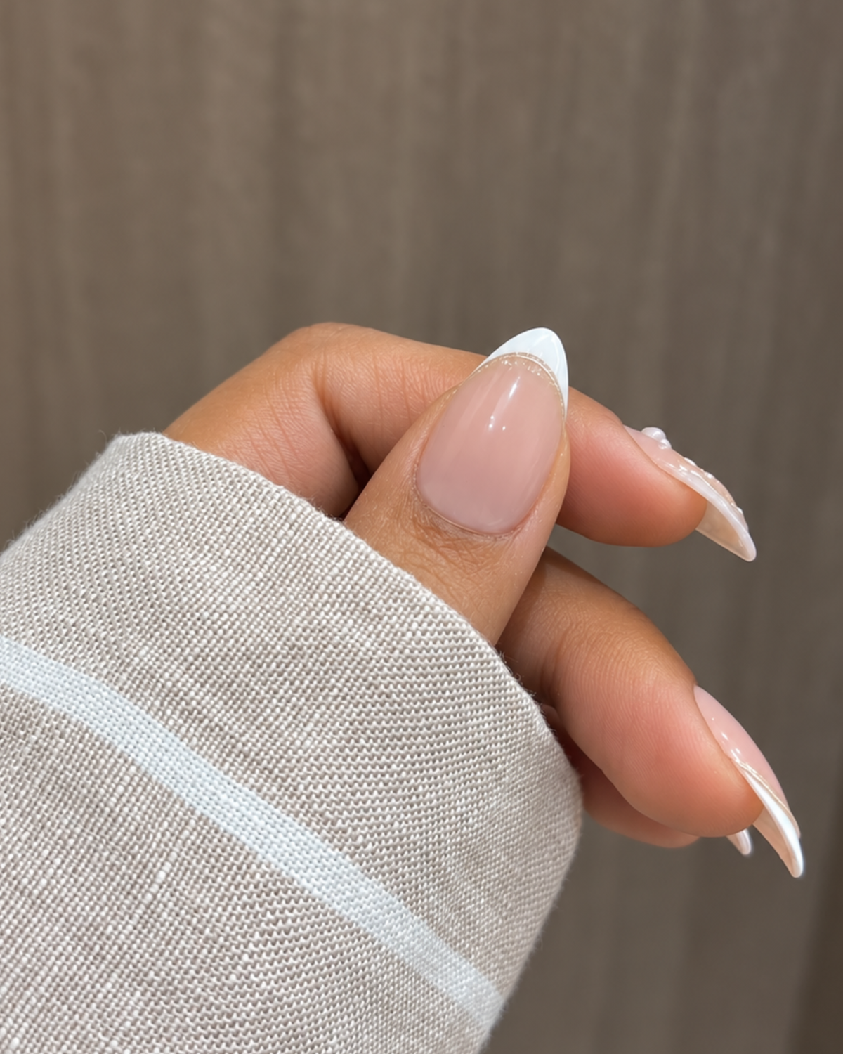 Pearl Whisper reusable press-on nails for an at-home manicure