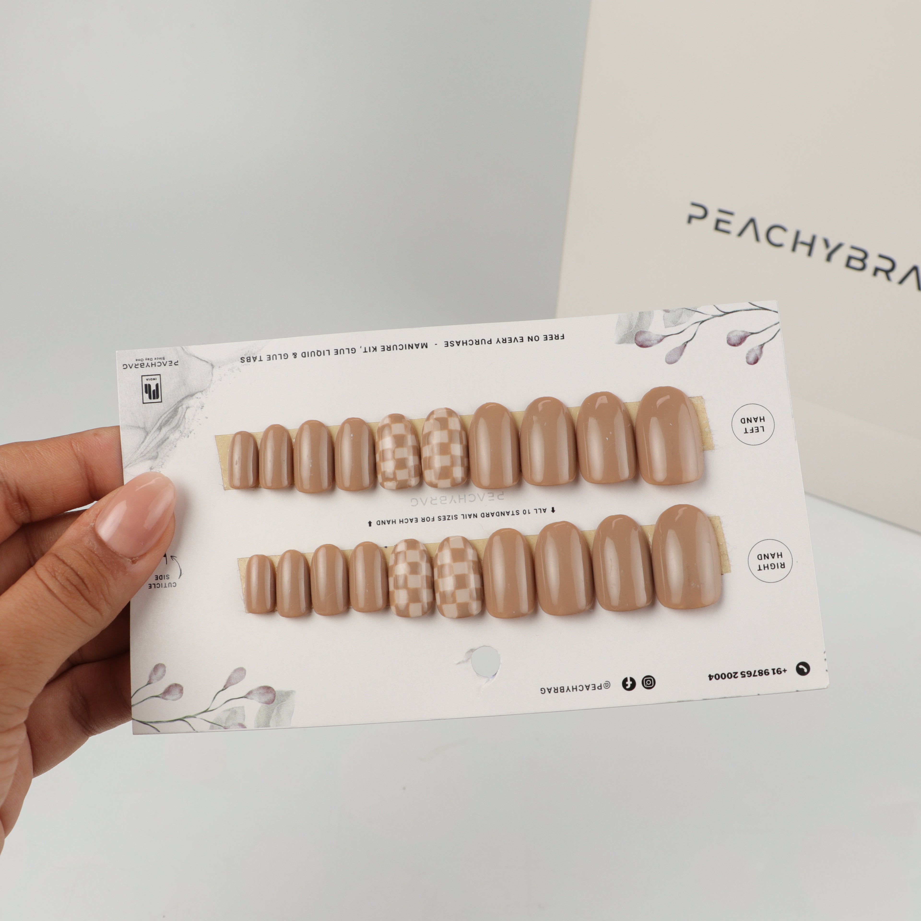 Latte Grid 4Designer Nails