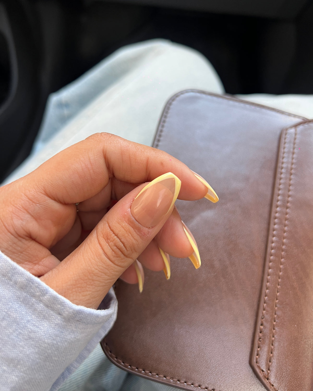 Butter Yellow Tips