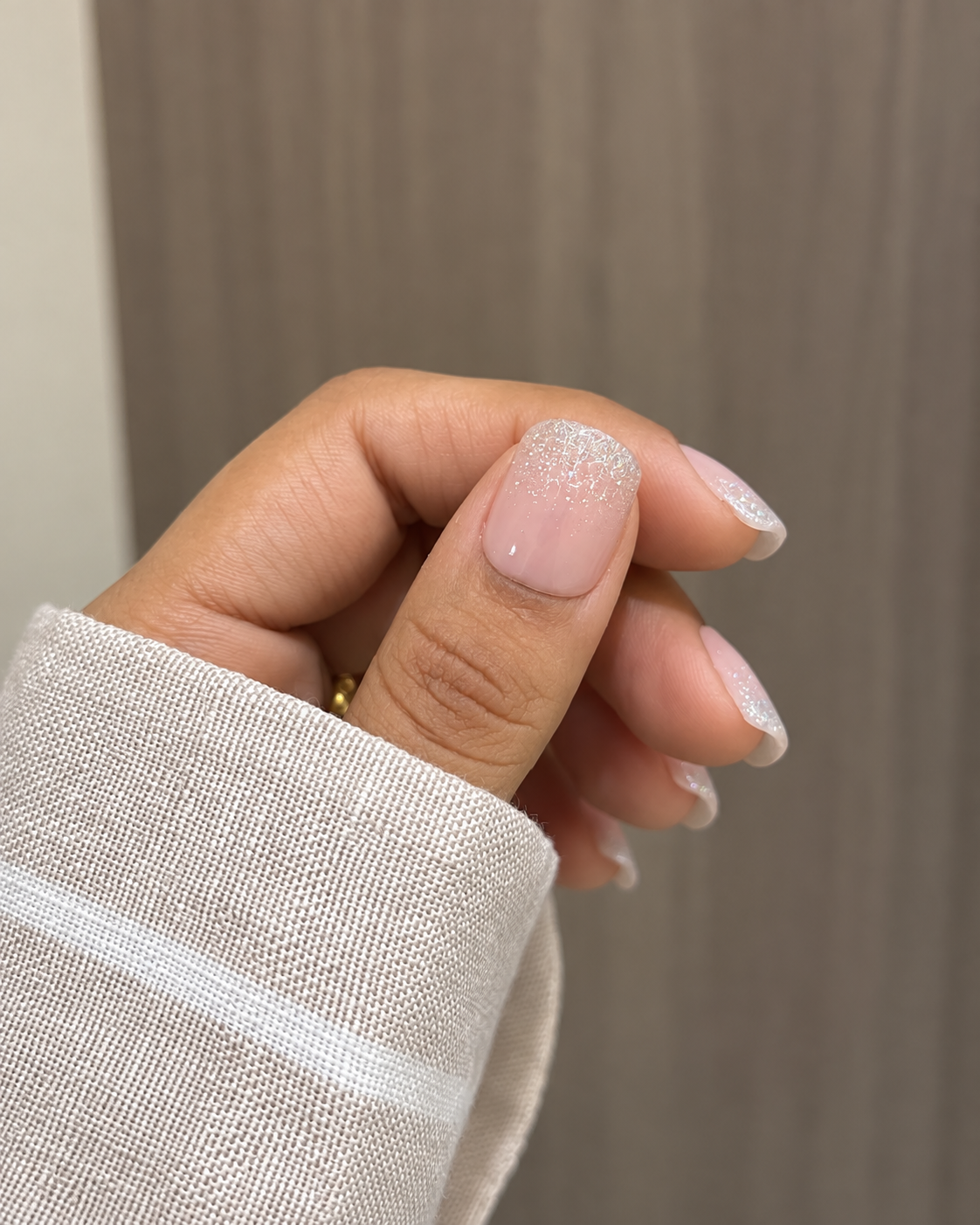 FairyLand Pink fake nails with salon-look finish