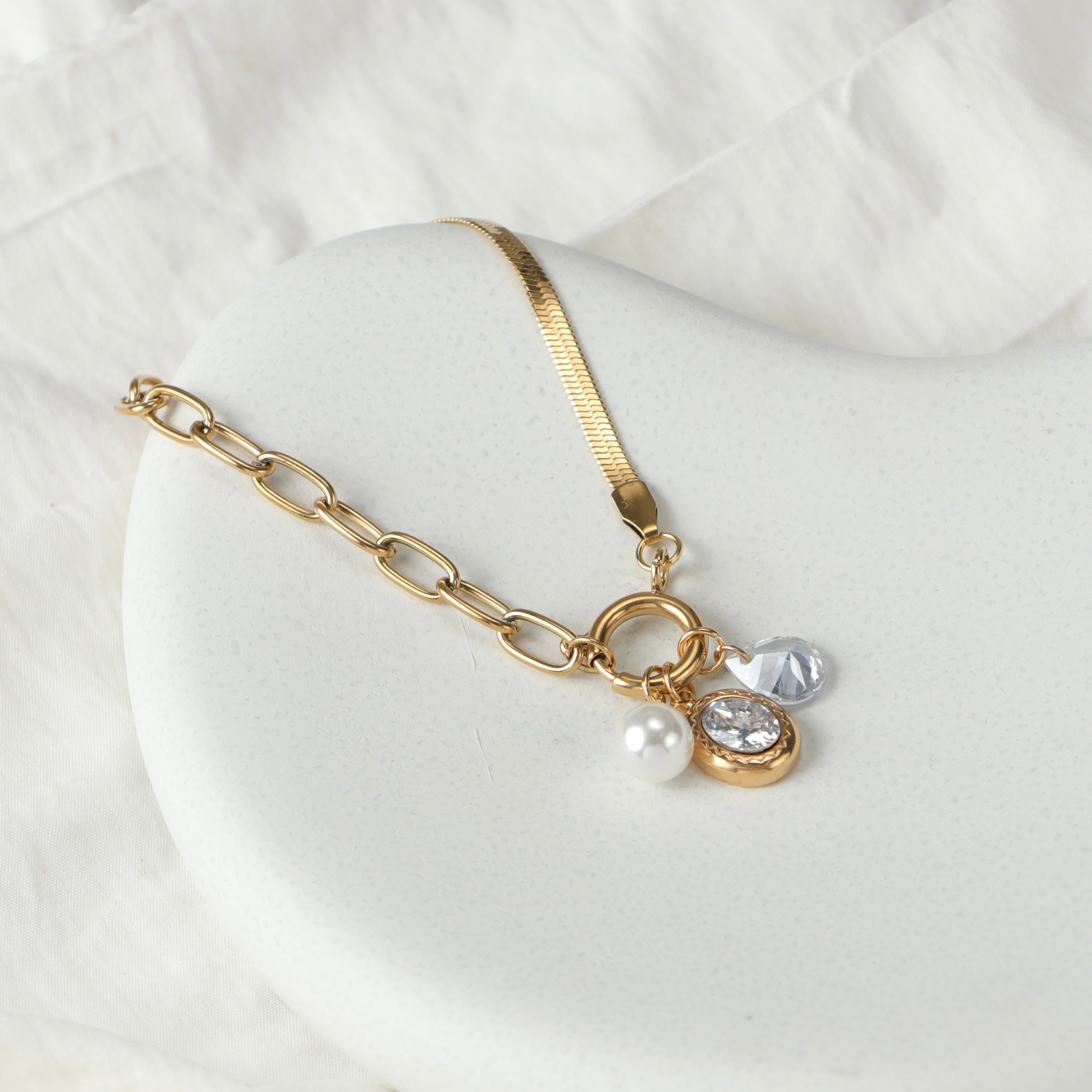 Alice Bracelet