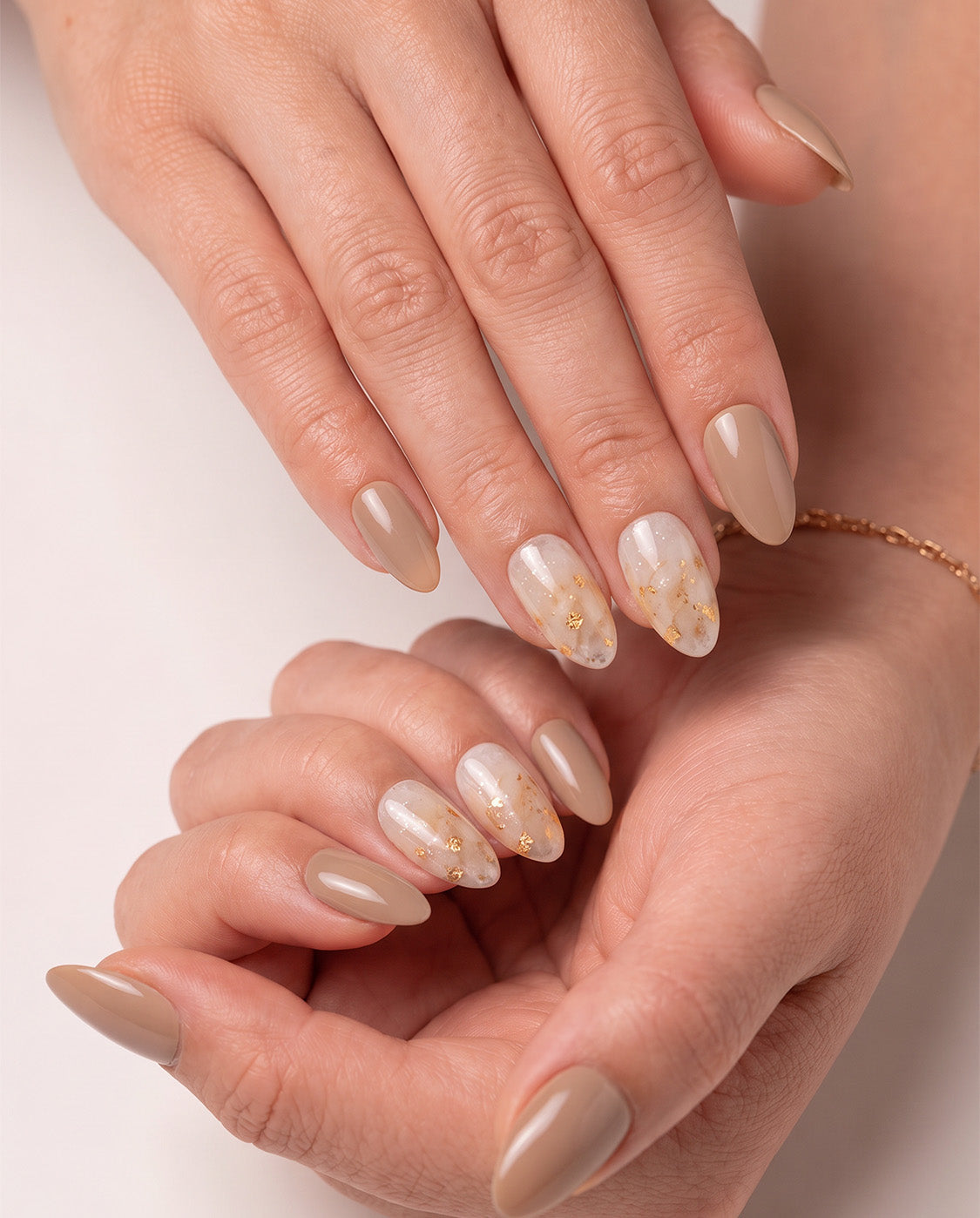 Foil Whisper BROWN Nails