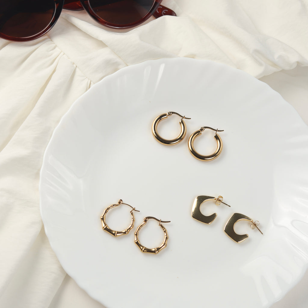 Crava earrings (test)