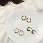 Crava earrings (test)