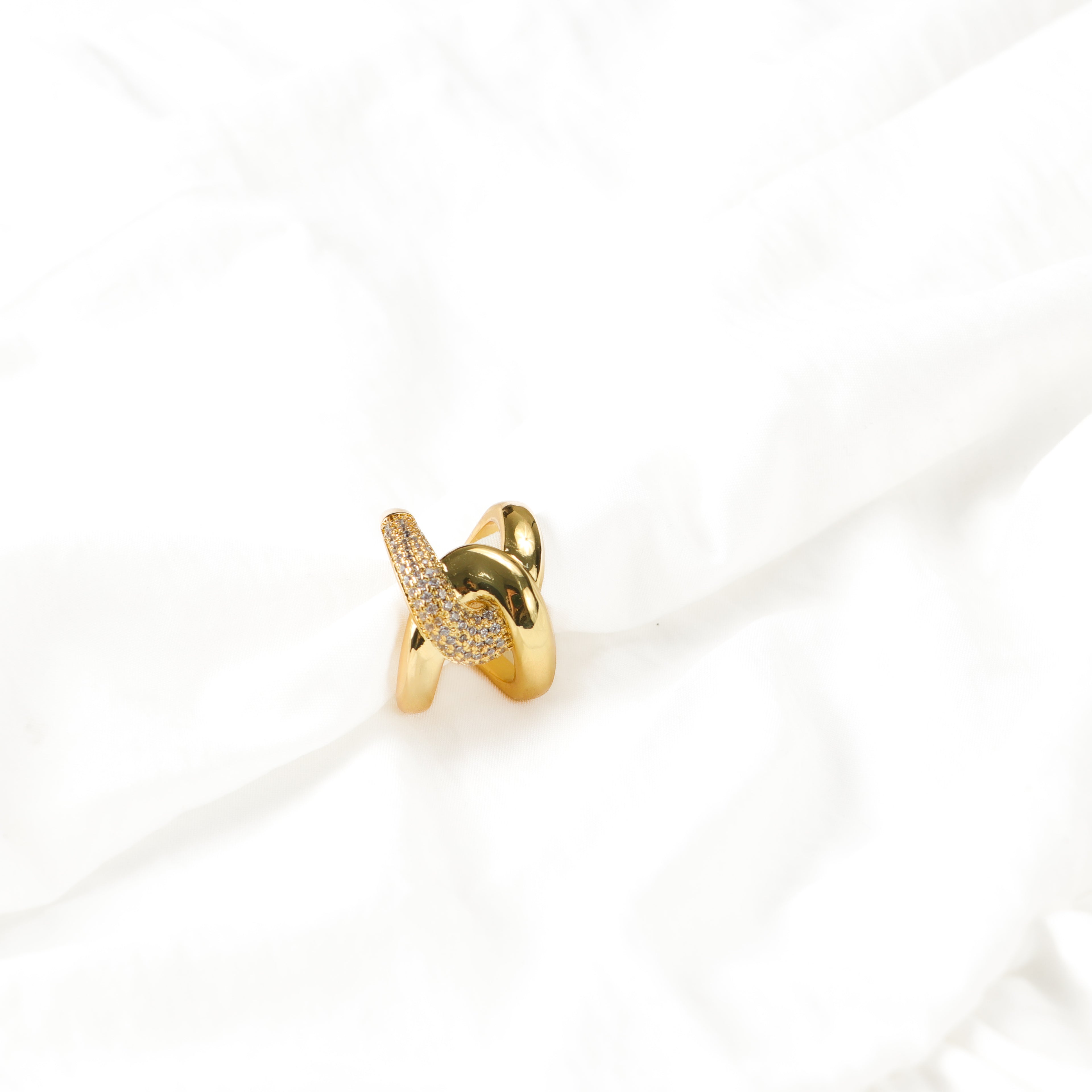 Knot Ring