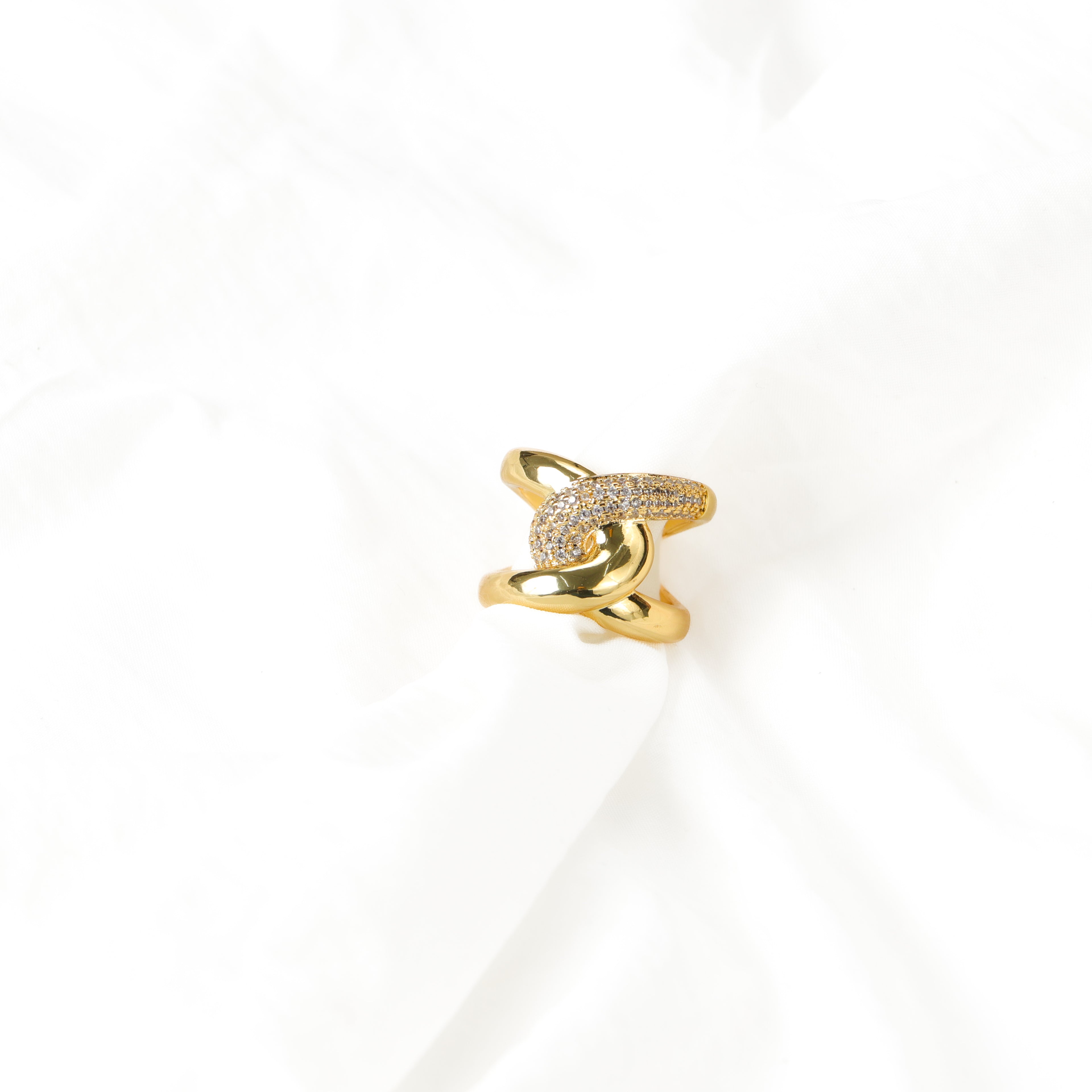 Knot Ring