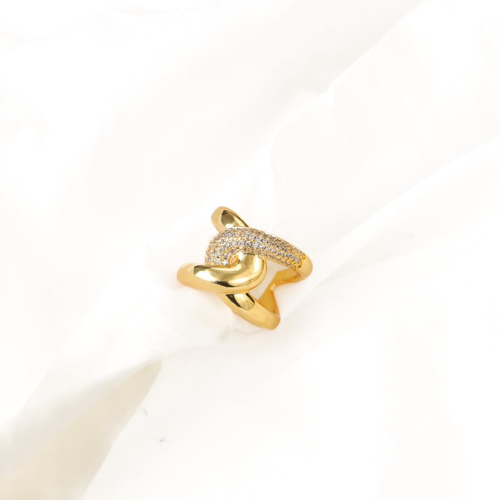 Knot Ring