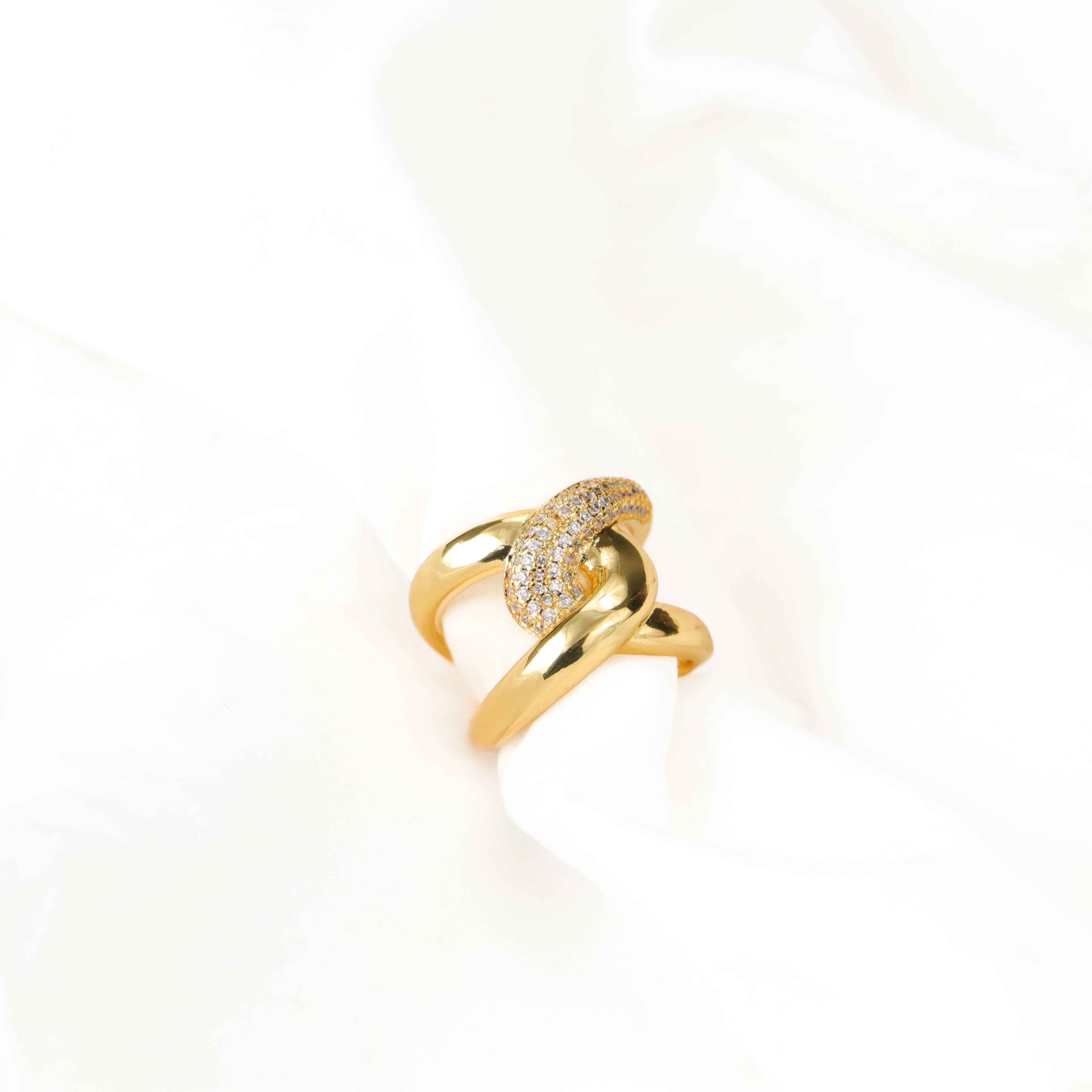 Knot Ring