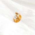 Squeezal Pearl Ring