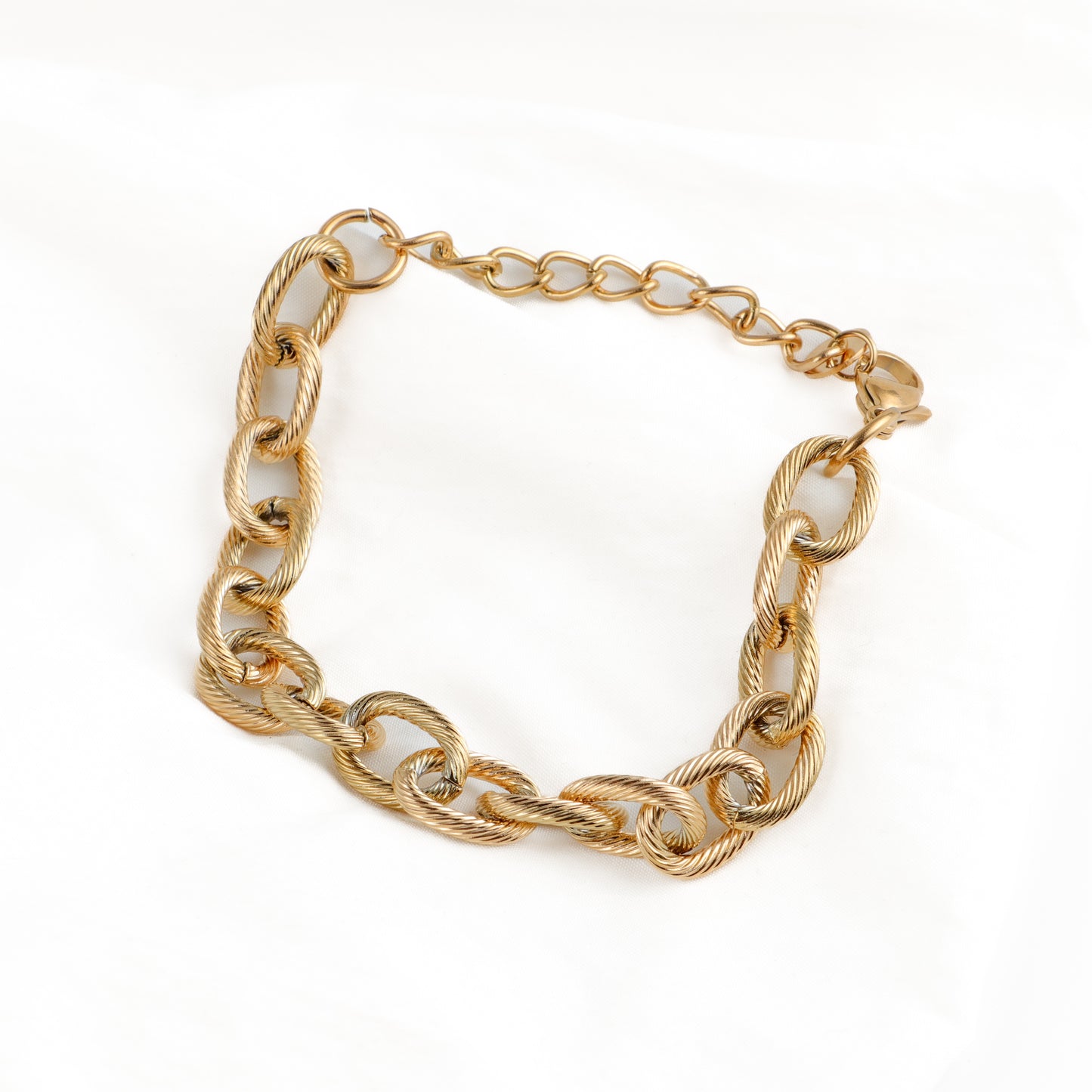 Hollow Chain Bracelet