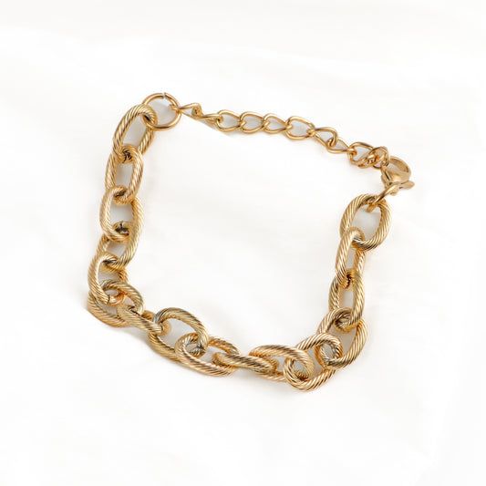 Hollow Chain Bracelet