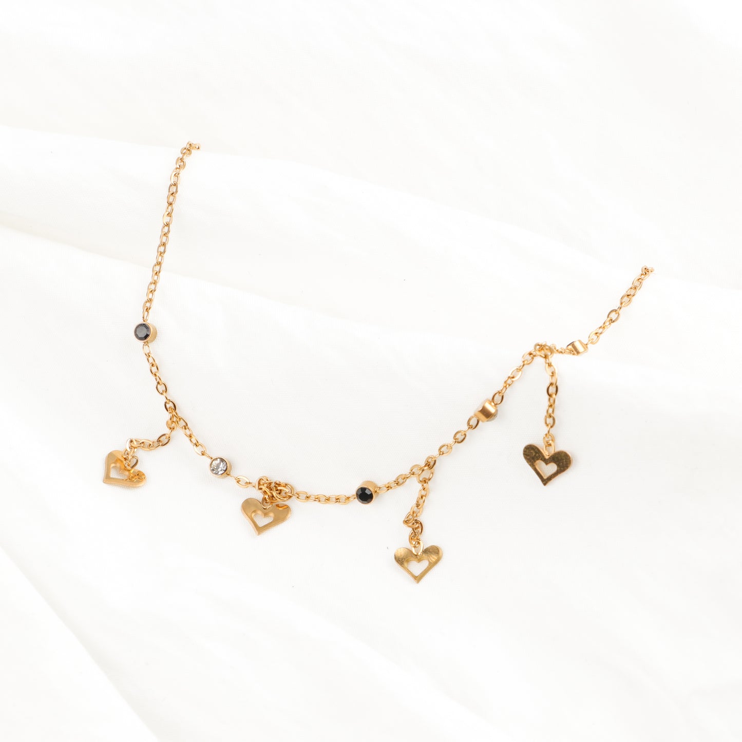 Dropping Hearts Bracelet