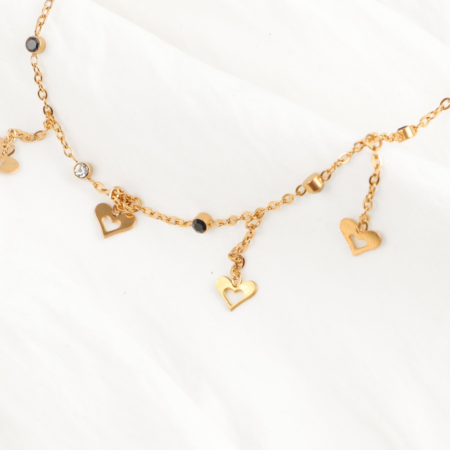 Dropping Hearts Bracelet