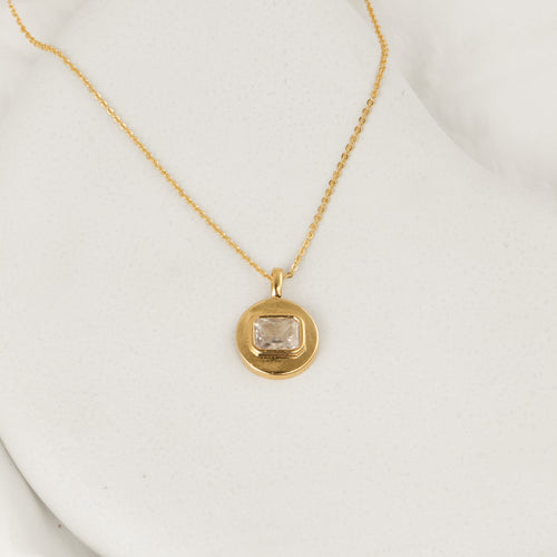 Alice Necklace