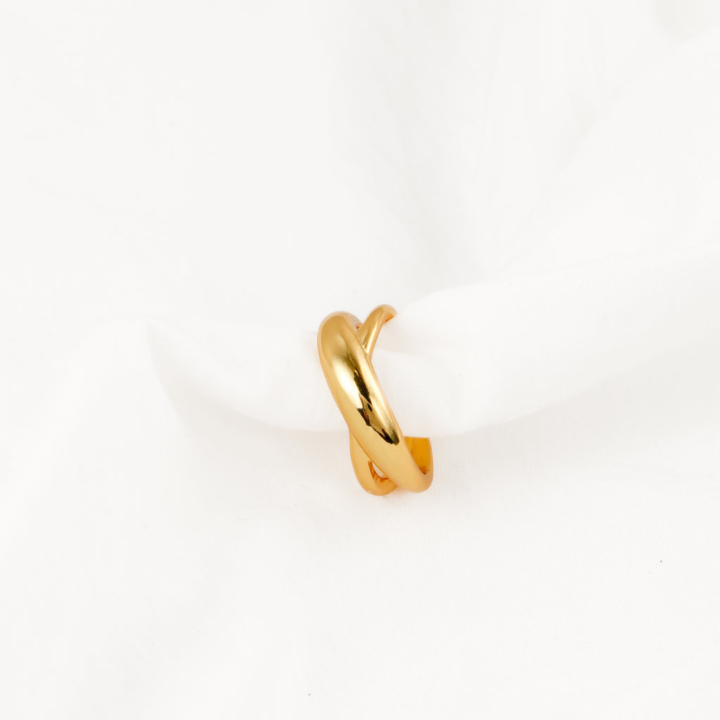 Criss Cross Ring