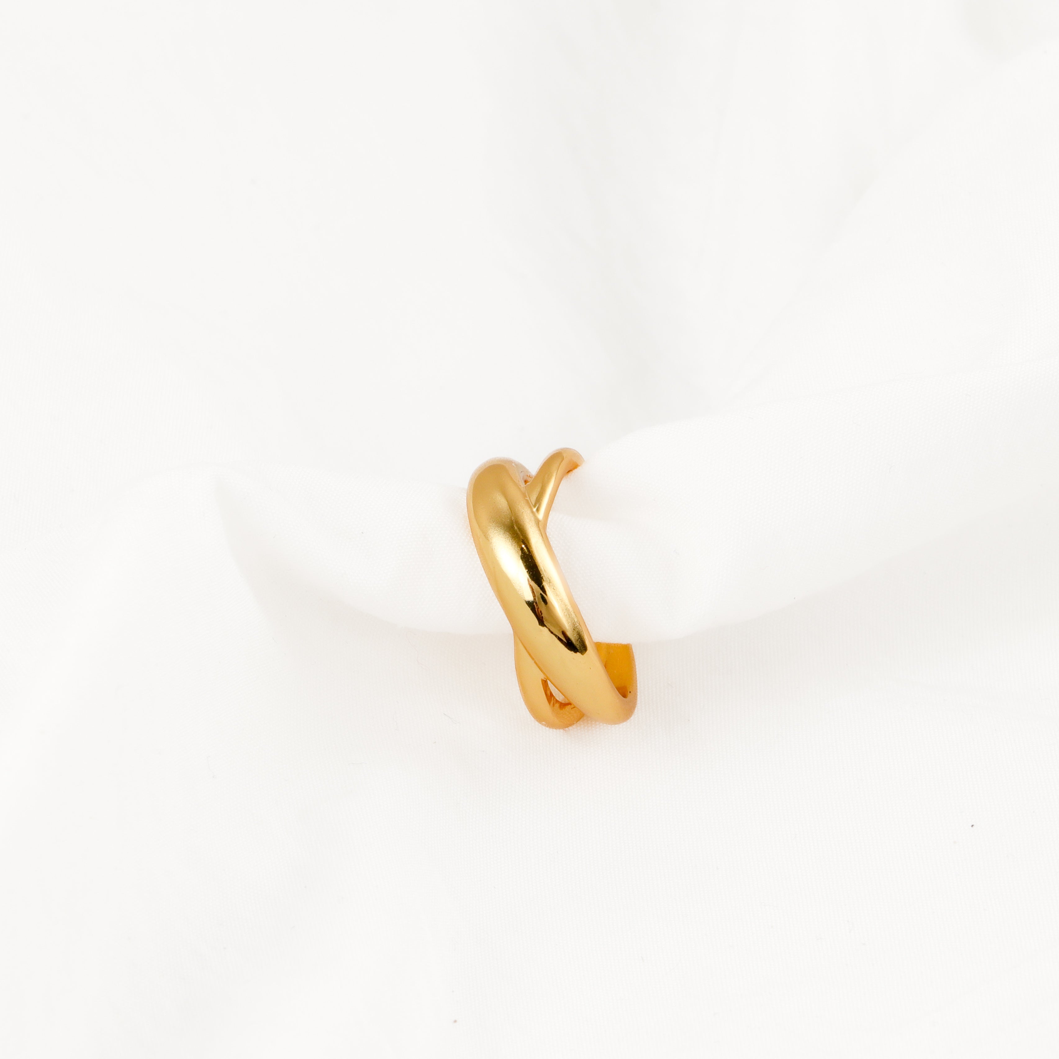 Criss Cross Ring