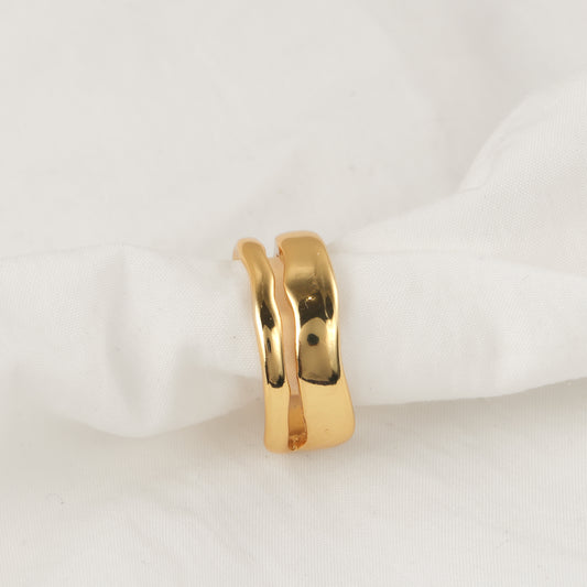 Ripple Band Ring