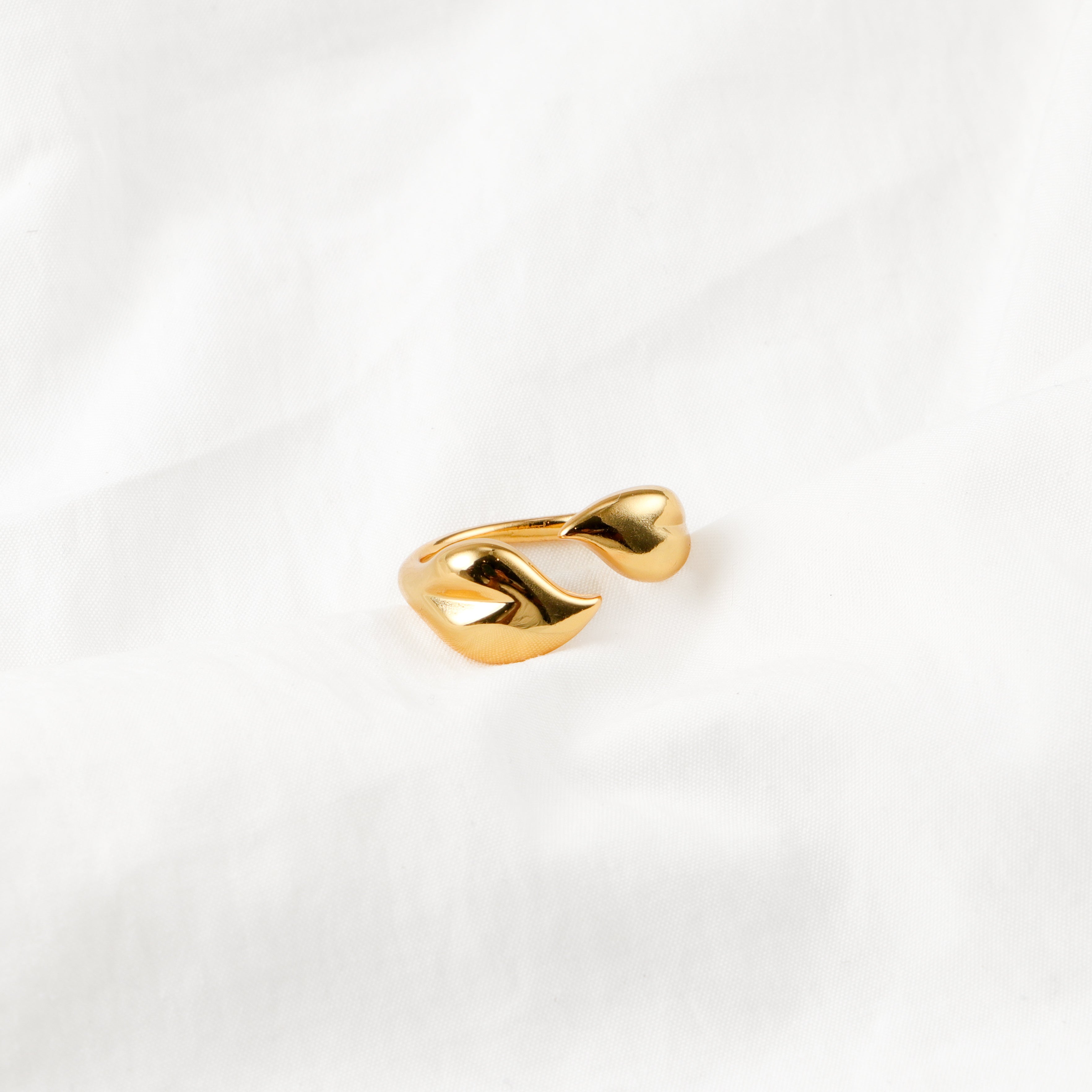 Sweatheart Ring A