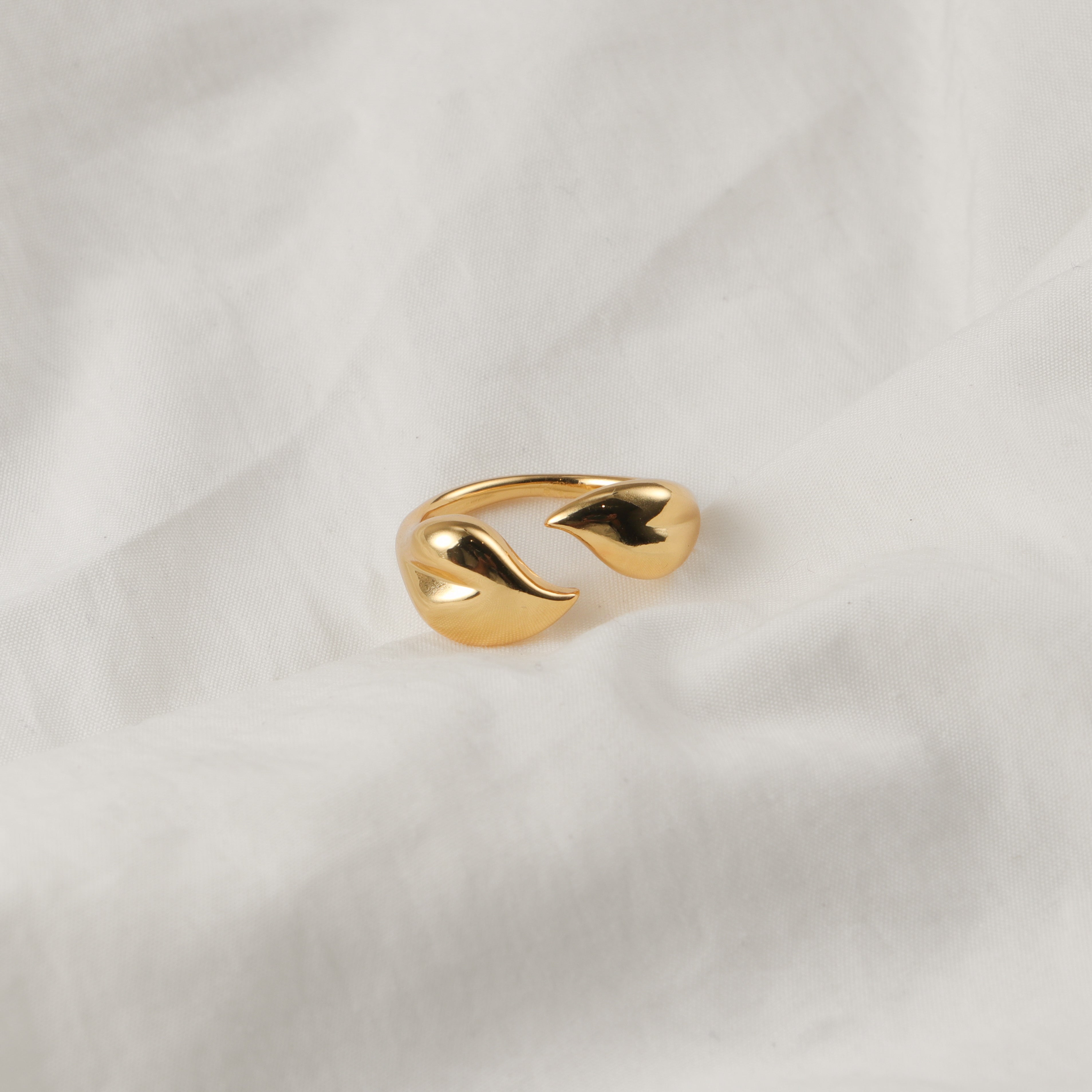 Sweatheart Ring A