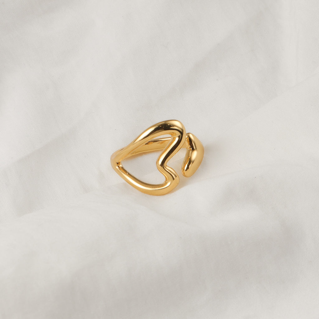 Sweatheart Ring C