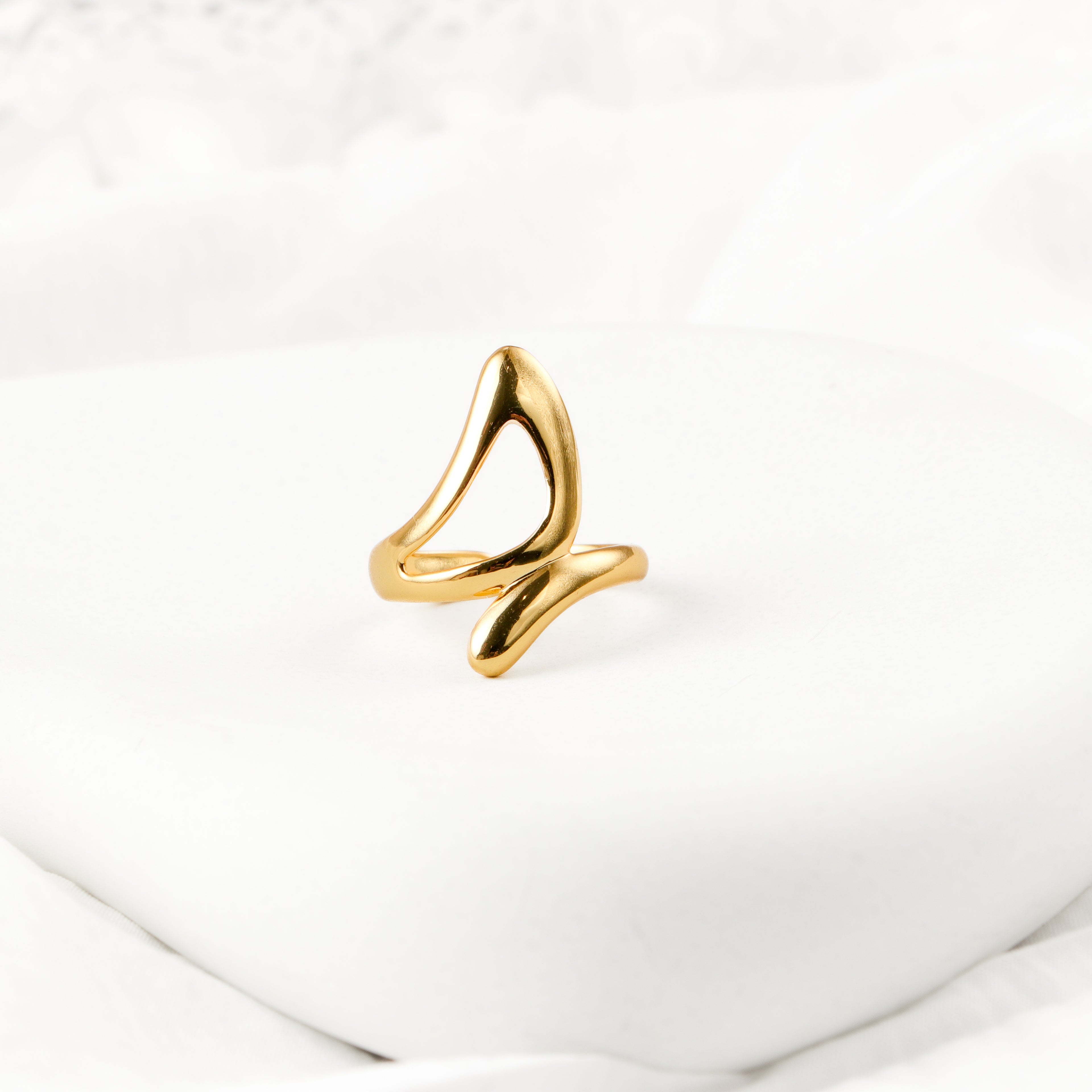 Crook Ring