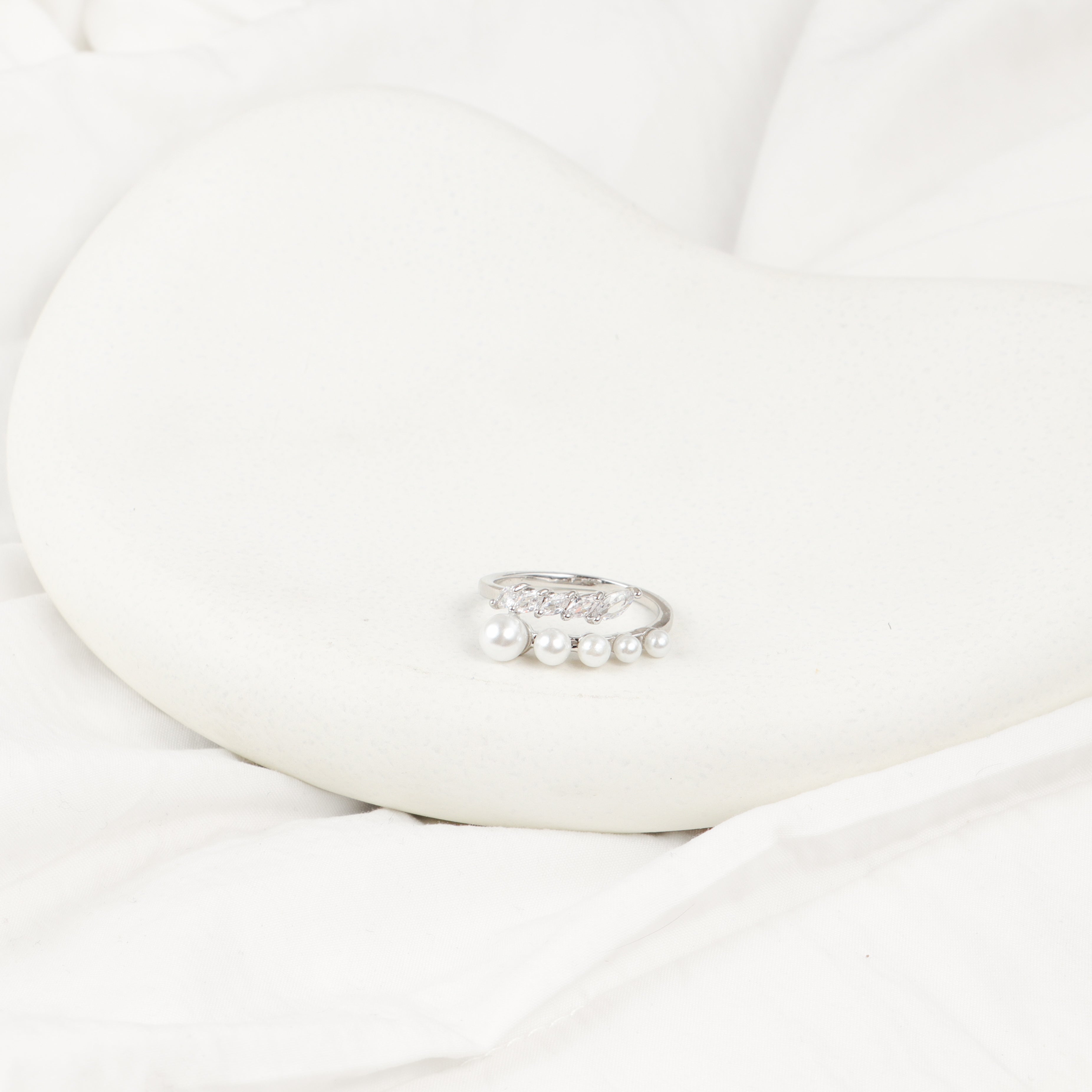Feminine Ring