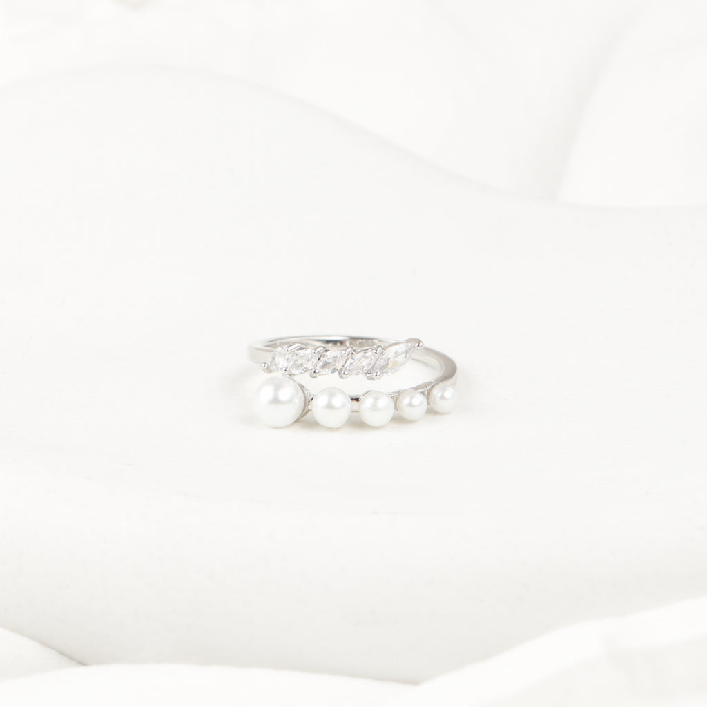 Feminine Ring