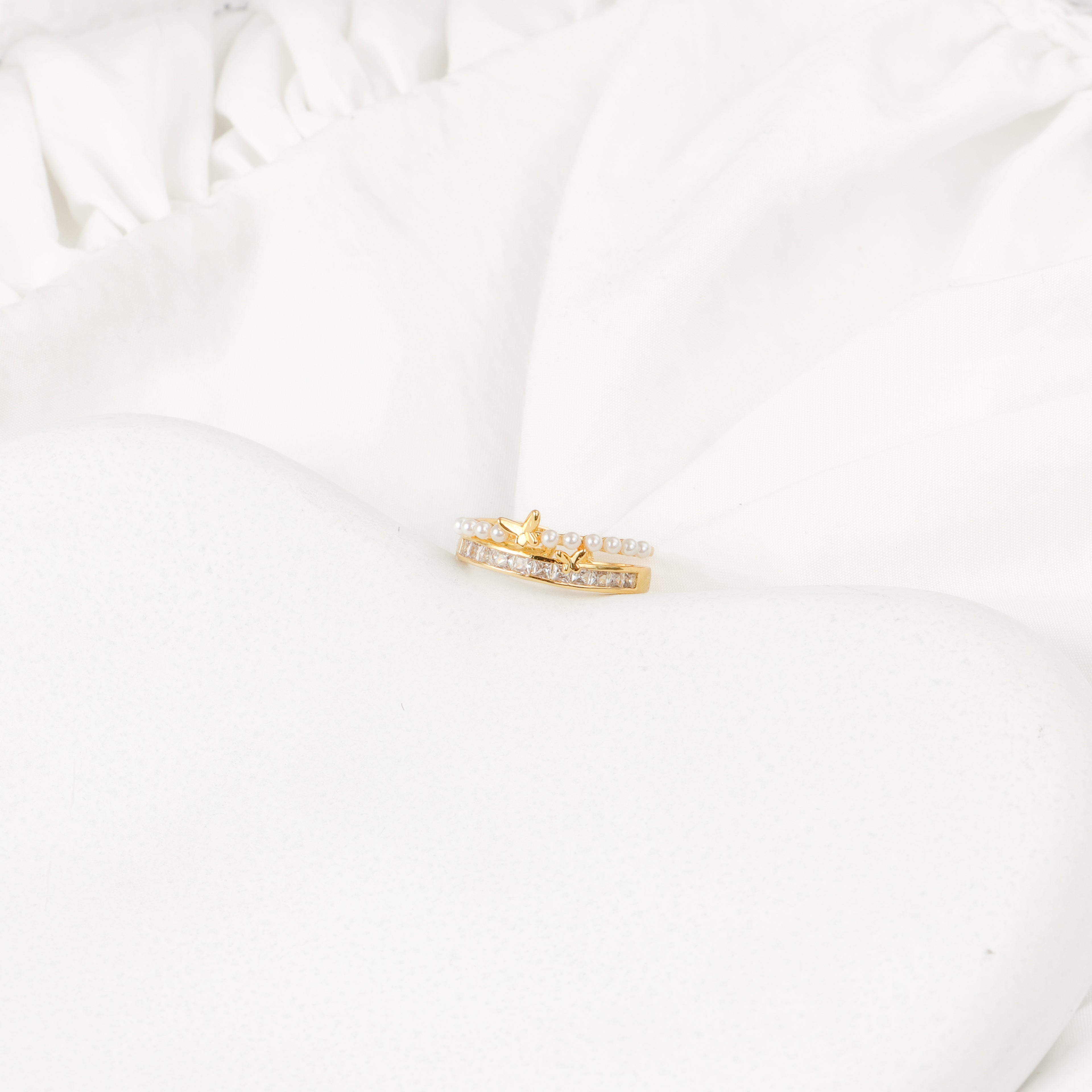 Treasure Fly Ring