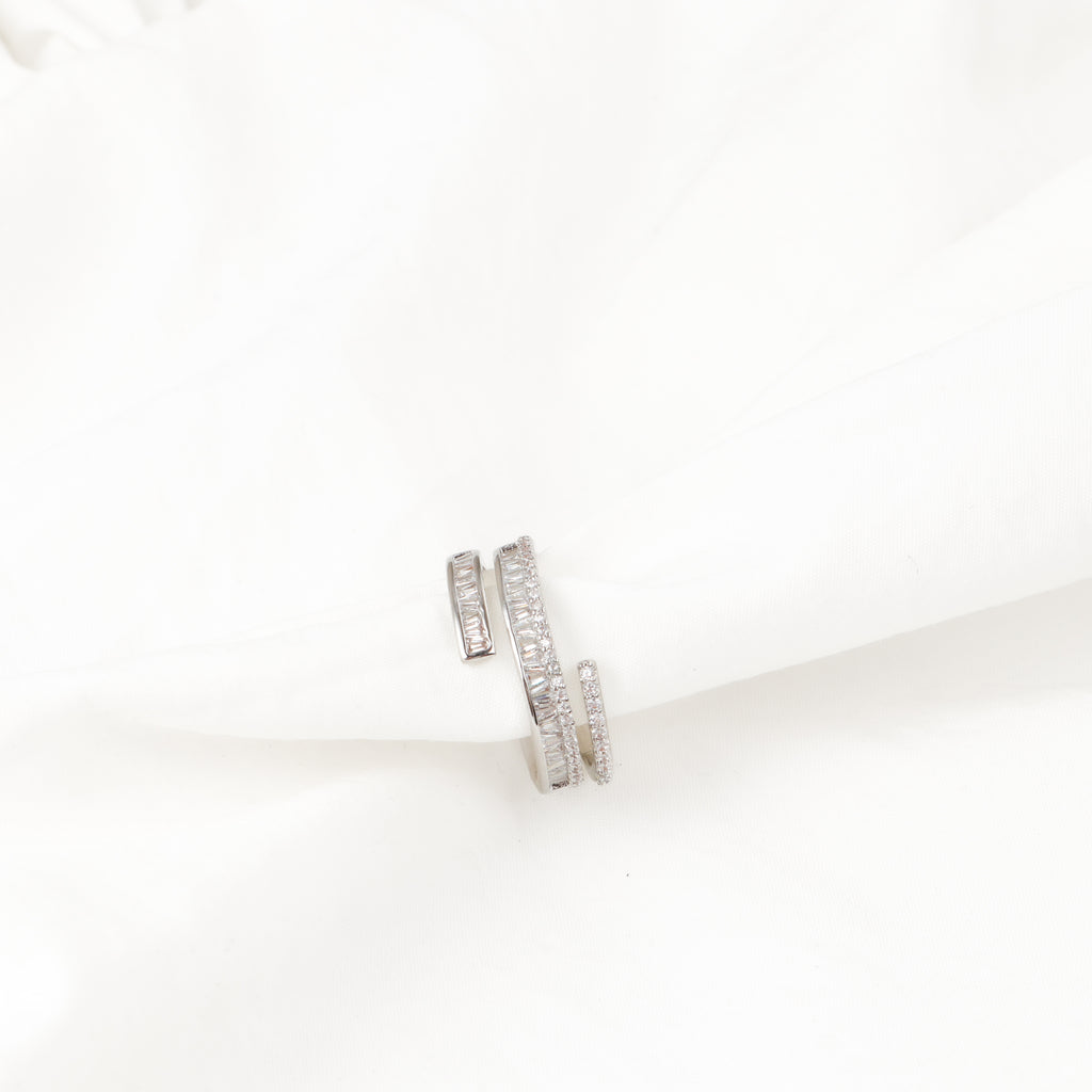 Constant Ring