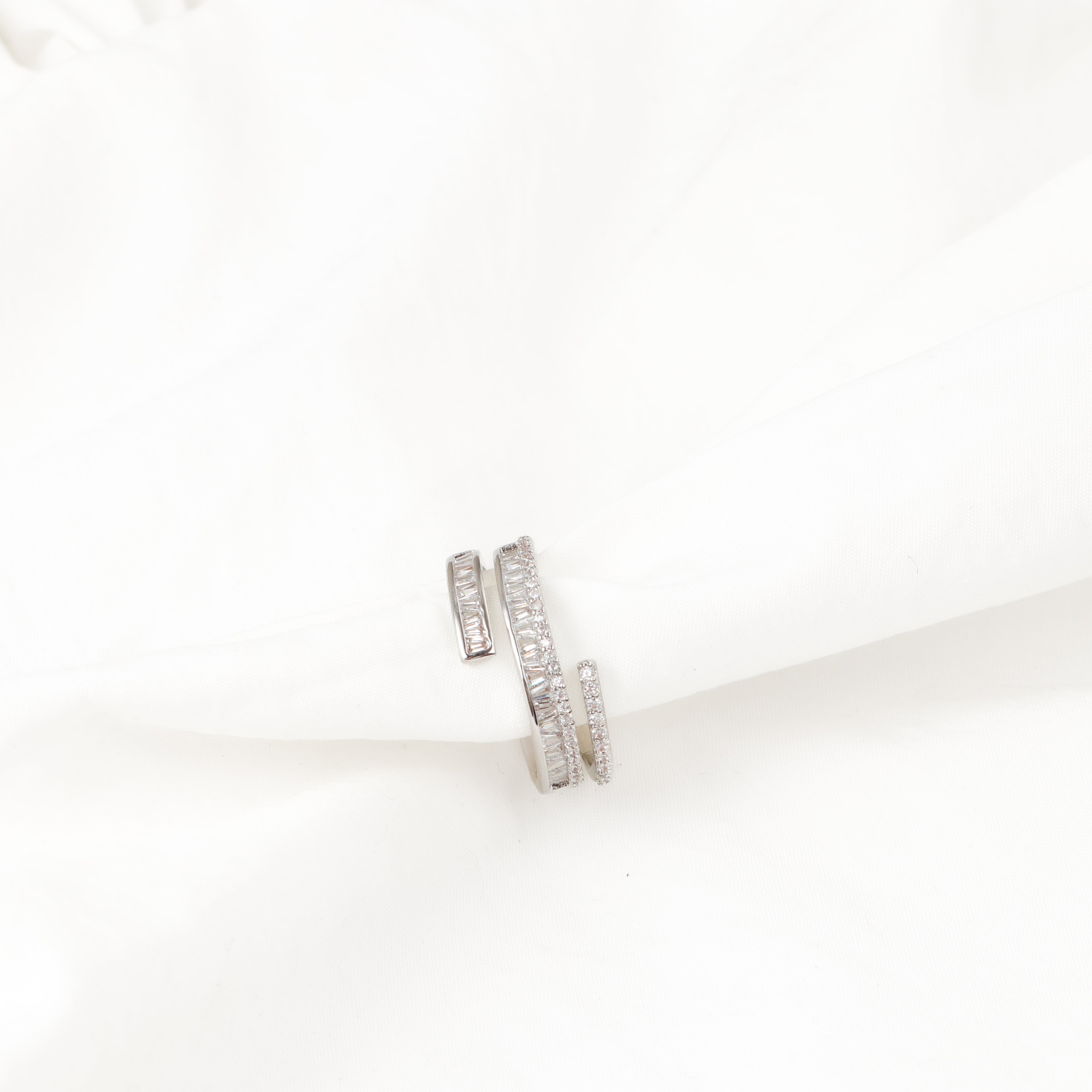 Constant Ring