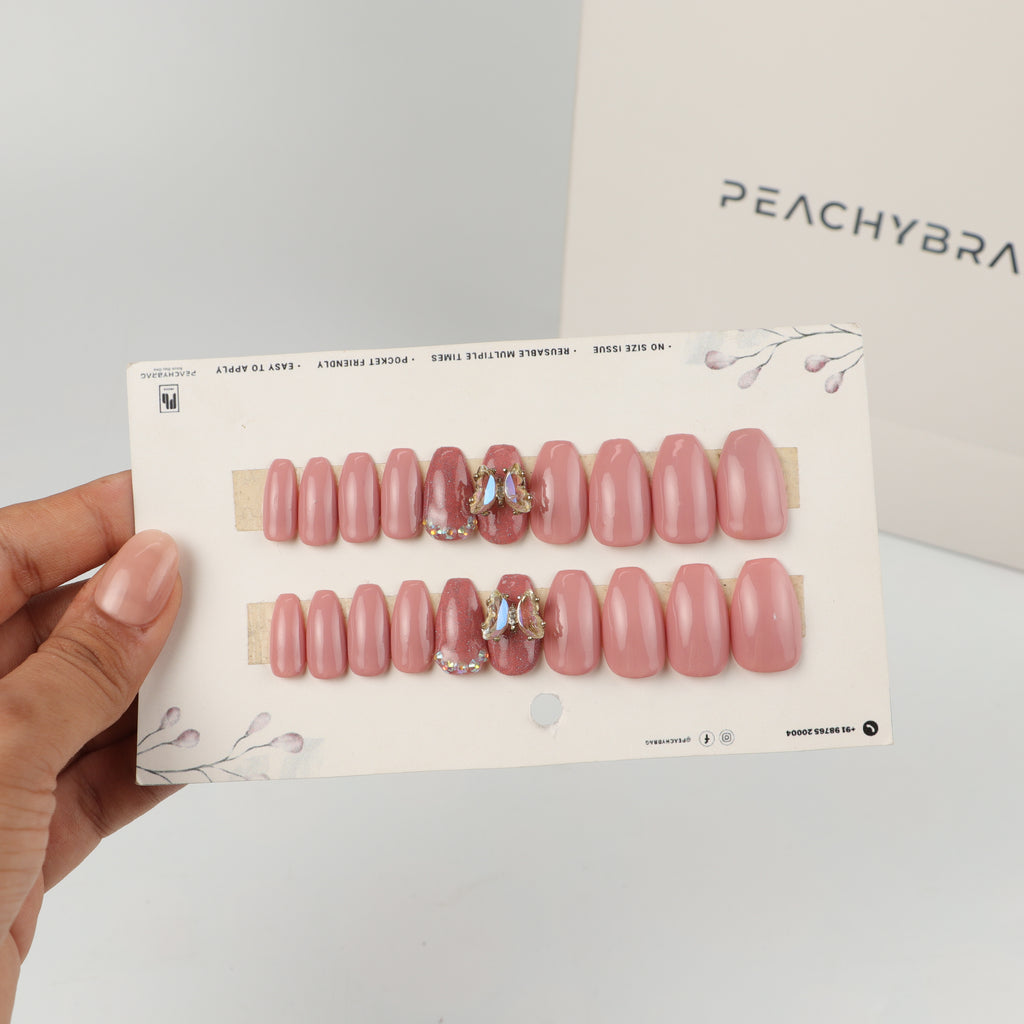 Crystal Fly Pink fake nails with salon-look finish
