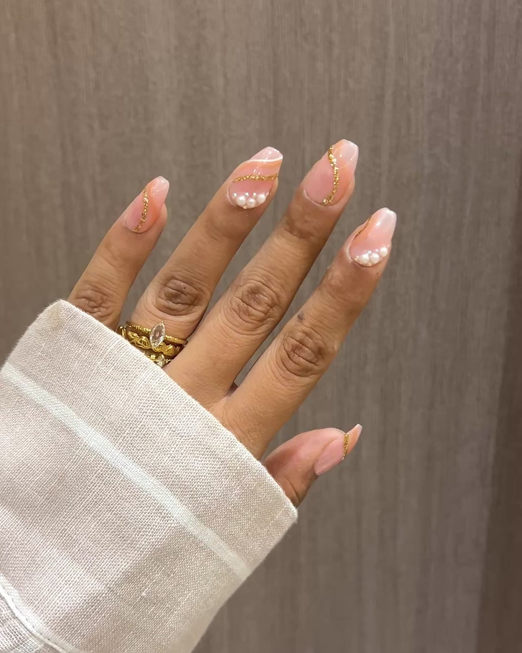 Pearl Veil Nails