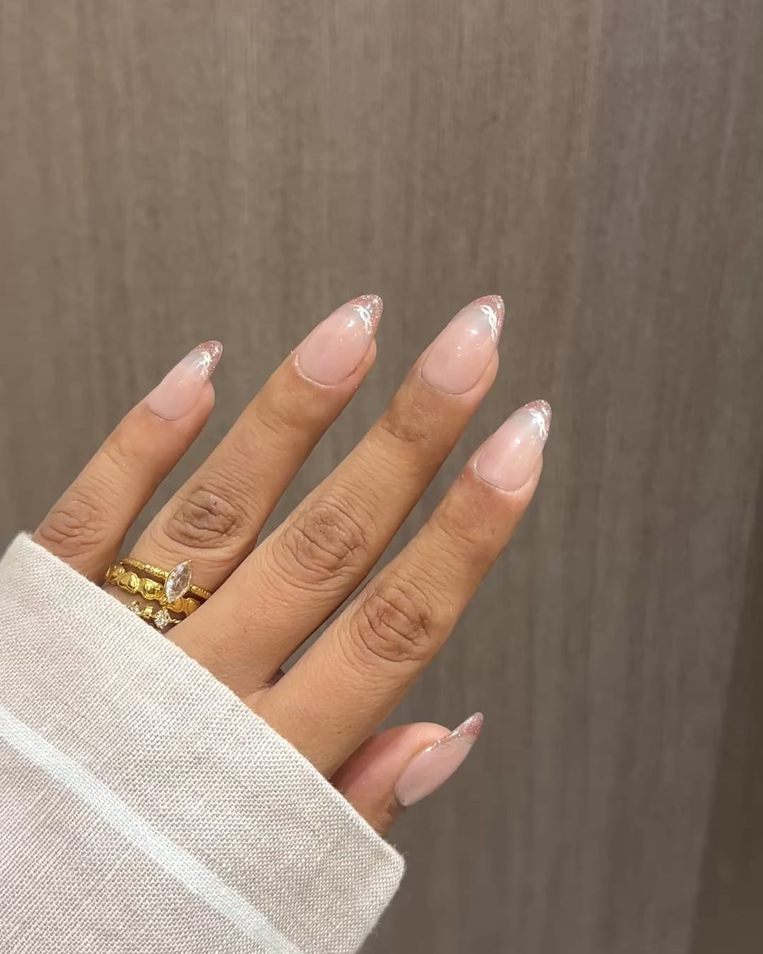 Chain Loop ROSE Nails