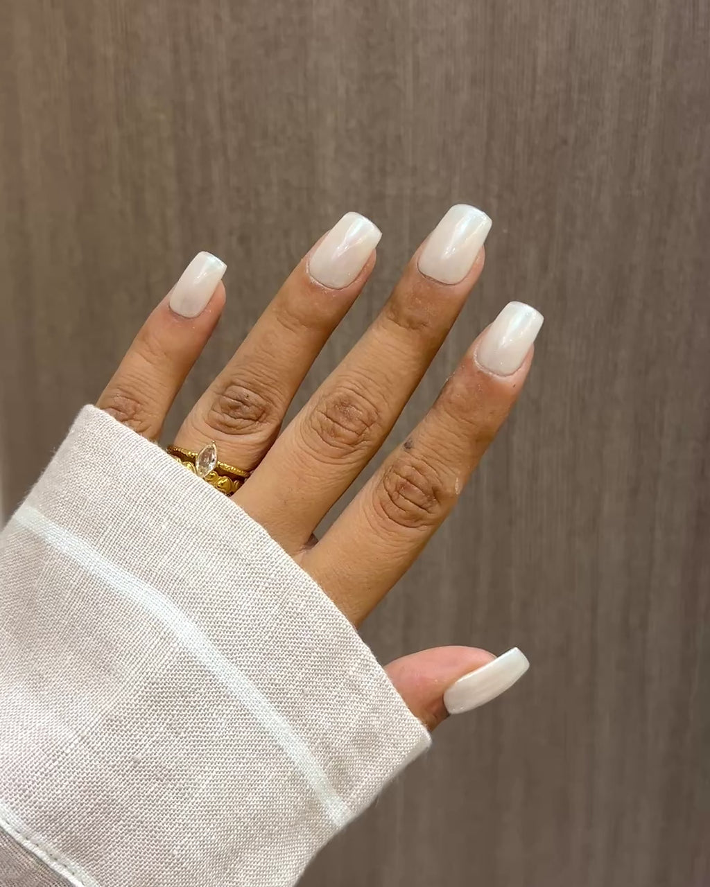 Pearl Chrome Nails
