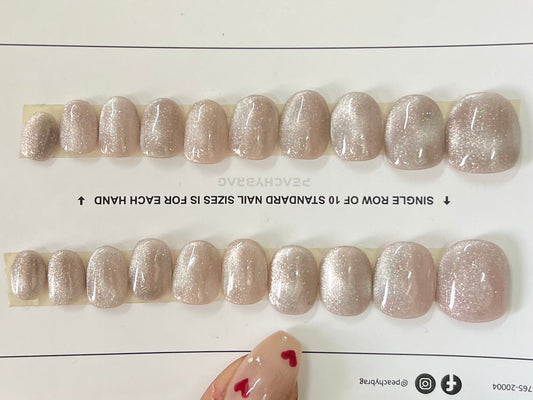 Mocha Mist Cateye Nails
