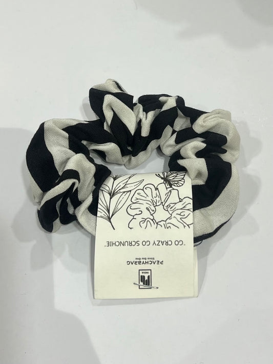 Monochrome Scrunchie